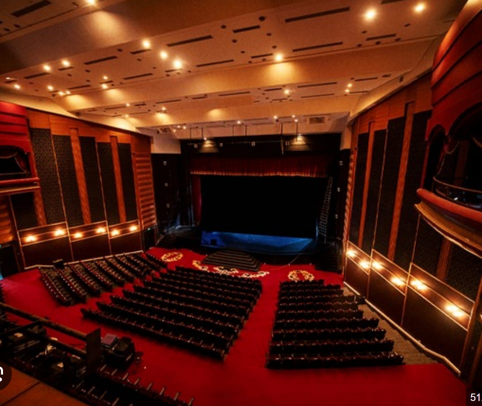 Mövenpick Media City theatre — 6th October
